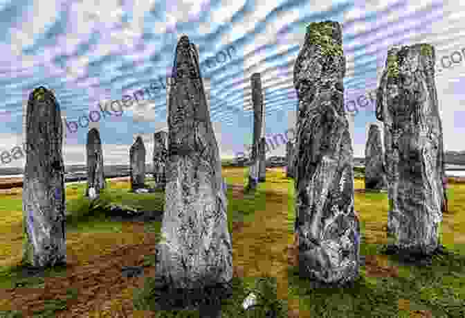 The Callanish Standing Stones, An Impressive Megalithic Site On The Isle Of Lewis Skye Outer Hebrides 2nd Edition: Includes Barra Benbecula Eigg Harris Lewis Rum The Uists (Footprint Focus)